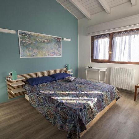 Appartamento In Villa Con Giardino A 300M Dal Lago Maggiore Castelletto sopra Ticino Eksteriør bilde